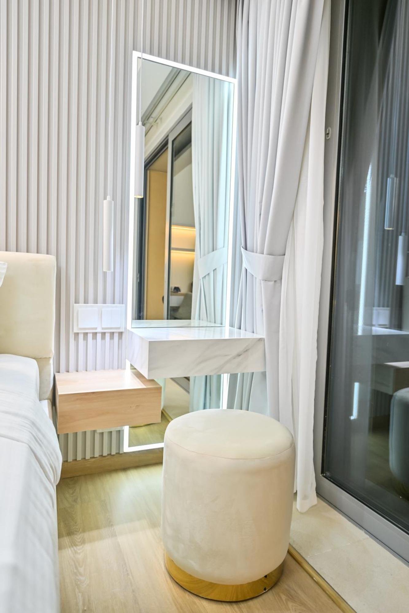 Apartment Upgraded Luxury - Jw Marriott Marina - Amazing Marina View Dubai